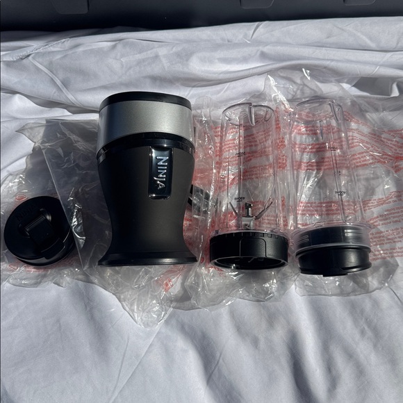 Ninja Other - NEW NUTRI NINJA FIT MODEL QB3001SS PERSONAL COMPACT BLENDER NO BOX